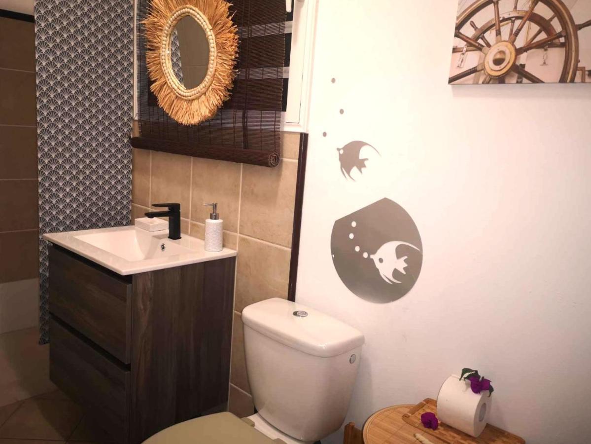 Le Panoramique Loft Bed & Breakfast เลอ ตอมปง ภายนอก รูปภาพ