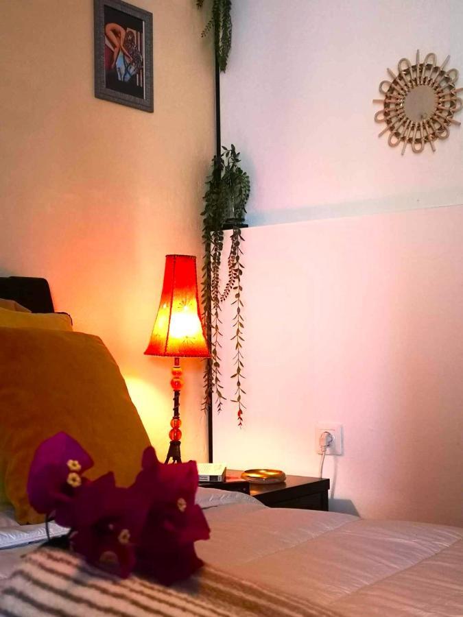 Le Panoramique Loft Bed & Breakfast เลอ ตอมปง ภายนอก รูปภาพ